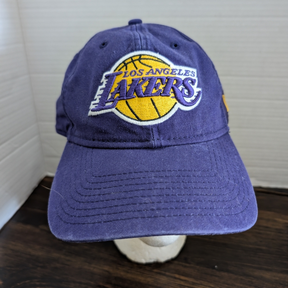 LA Lakers  Purple Hat